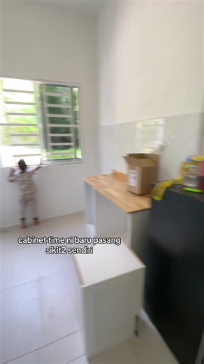 Installing a New Kitchen Cabinet: Step-by-Step Guide