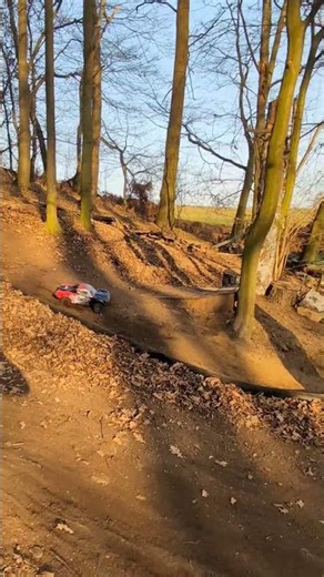 ARRMA 1/10 SENTON Short Course Truck