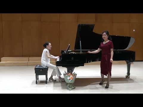 Mein Herr Marquis (Adele's Laughing Song) -Die Fledermaus, Yoonie Han, piano, Huiyong Zhang, soprano