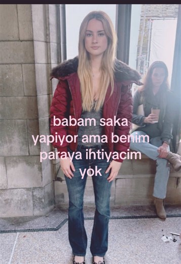Relatable Girl Blogger Content for TikTok