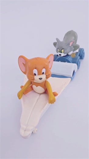 Tom & Jerry McDonald’s Happy Meal Toy 2008 | Cartoon Nostalgia