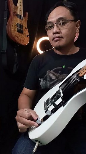 This Telecaster has Special Wiring! Parallel and Series!