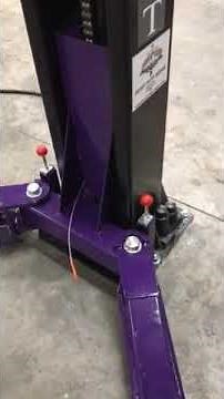 UNIVERSALIFT 2 - 7,000 LB CAPACITY - 2 POST PORTABLE CAR LIFT