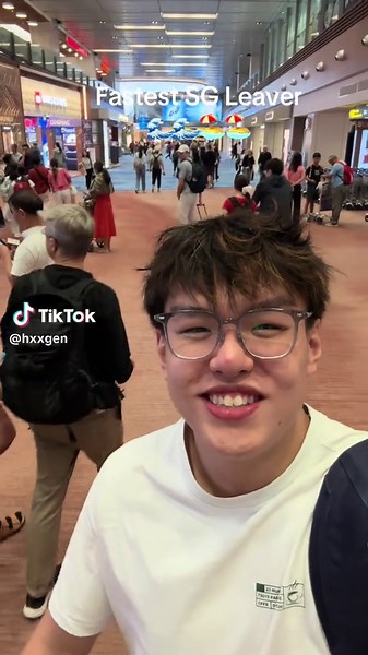 Exploring Phuket: A Fun Day Out with Friends