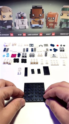 Lego R2D2 brickheadz speed build in stop motion #legostarwars #legomania
