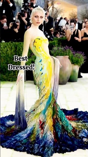 Emma Chamberlain Wins The MET GALA 2026 in Mugler Art