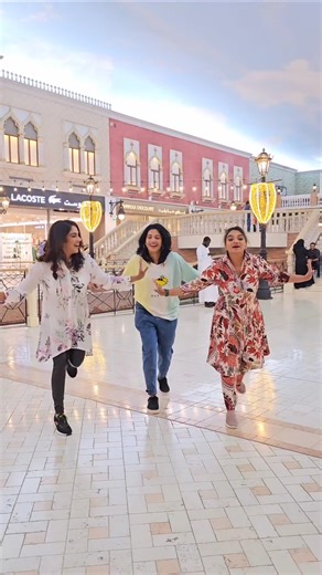 616K views · 8K reactions | Random Dance Reel From Qatar 殺 | Krishna Praba | Facebook