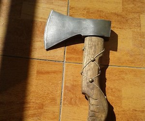 Make a War Axe!