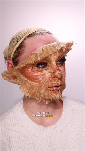 drew | beauty content creator | Detroit MI on Instagram: "yall didn’t see this.. but WHY did the burlap hurt so much to remove omg 😮‍💨 1000/10 do NOT recommend. my skin is ok btw! i have super sensitive skin so just touching it the wrong way makes it turn red. thought it was funny to document 💀 #makeupremover #makeupremoval"