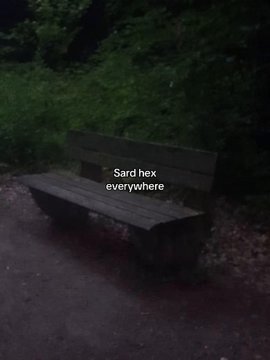 Sard Hex Everywhere: A Quirky English Exploration