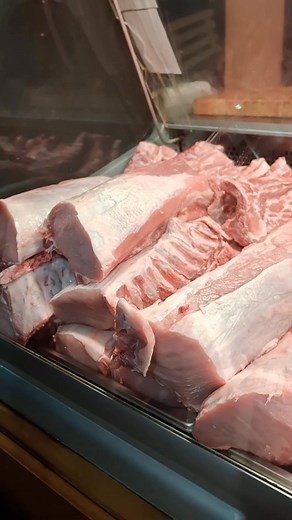 Csontos sertés karaj 3,80€/kg | Vinica Mäsiarstvo Lugner