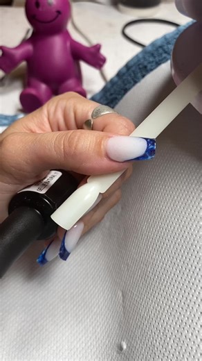 Tendencias de Uñas Acrílicas para el Verano en Grecia