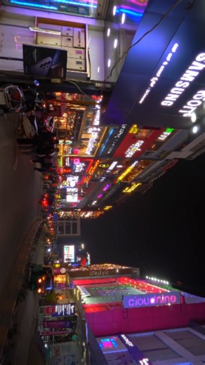 Aaryan Vishal on Instagram: "evenings at bangalore. . . @truffleshuffle500 @fork_vs_chopsticks . . camera - sony 6100 lens - sony e-mount 16-50mm accessory - dji rs4 combo . . #cinematography #composition #fyp #fypシ #insta #colorgrade #bangalore #electroniccity #cinematic #freedom"