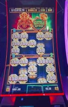 Extra Spins & Double Up Bonus! #casino #slot #shorts #gambling