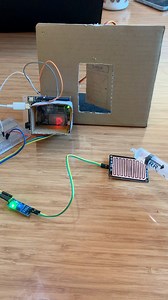 Message défilant sur la matrice LED de l’Arduino Uno R4 WiFi indiquant si la pluie est détectée ou non à l’aide d’un module capteur de gouttes de pluie | Méchant Circuit