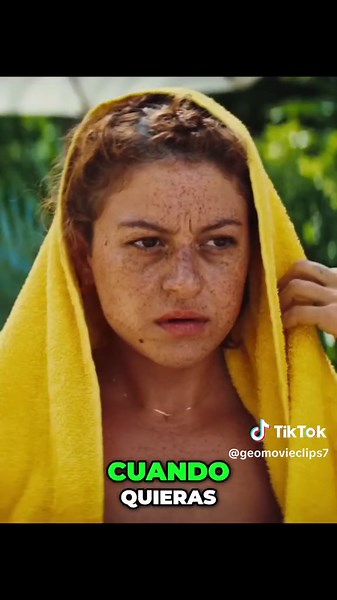 🎬 Parpadea Dos Veces (2024). ▶️El multimillonario Slater King invita a Frida, una camarera, a su isla privada. La idílica experiencia se transforma en una pesadilla cuando Jess, la mejor amiga de Frida, desaparece, y empiezan a suceder acontecimientos aterradores en la isla. #fyp #parati #peliculasrecomendadas