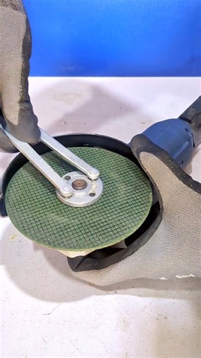 Hand Crafts on Instagram: "Drill Bit Sharpening Tips from Unique Method for Eagle Grinder #shorts #tips #tricks #reels"