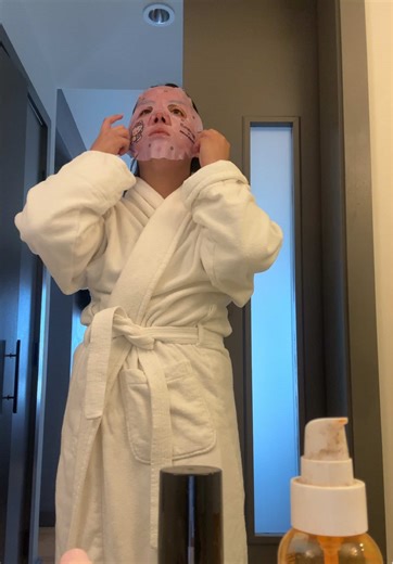 Travel Pampering: Sheet Masks & Mini Fridge Hacks