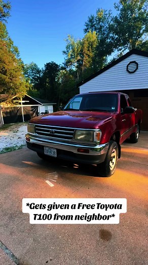 Let me know if you guys wanna see more of this thing or hear how i obtained it for FREE! #1996 #toyota #t100 #5speed #4x4 #toyotatruck #free99 #procompwheels #31s #whitelettertires