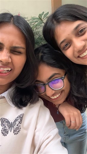 Unhinged students👩‍🎓 on Instagram: "We goo Swalla-la-la #explorepage #reels #shitposting #fyp #trending #viral #collegeshitpost #relateablememes #relatable #swalla"