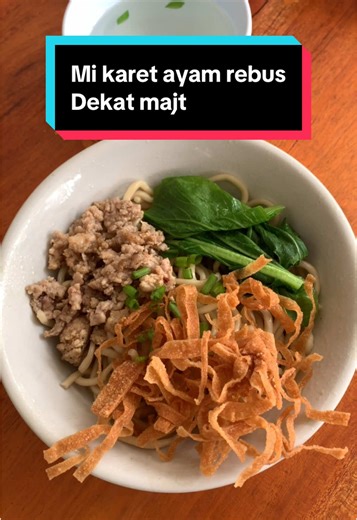 Laper ga sii laperr ✨BAKMI KOKO✨ ✨BAKMI KARET AYAM REBUS✨ . . 🗓️Tue-Sun ⏰11.00-20.00 WIB 📍Jl Medoho III No.37, Gayamsari, Semarang . Available Shopeefood&Gofood✅ ☎️(WA) 0815-5805-9636 . . . #bakmiekaretayam #bakmisemarang #kulinersemarang #kulinersemarangmurah #bakmiemurah