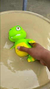 Dancing Frog ASMR Satisfied mud