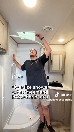 2023 Coleman Lantern 337BH Family Camper Review