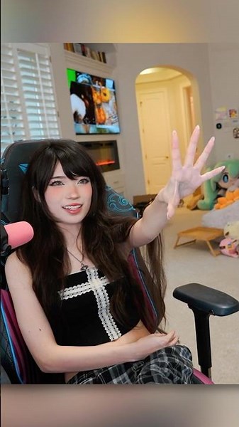 Emiru Is Having An Existential Crisis