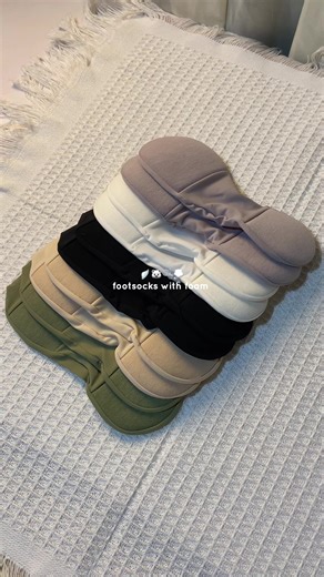 Discover the Benefits of Padded Footsocks