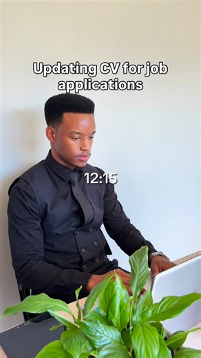 Ruan Carlinsky on Instagram: "Day in the life of a Computer Science Honours Graduate 👨🏽‍🎓 What’s up everyone, I’m Ruan. ✍🏽 This is the start of me documenting my journey, building a career in tech, growing in faith, leveling up in fitness, and everything in between. Tag along and enjoy the ride.🙌🏽🔥 #tgbtg #dayinmylifevlog #computersciencemajor"