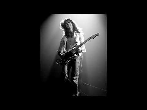 Eddie Van Halen - I'm the one (Isolated guitar) FULL SONG