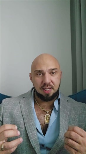 Ten jeden HZDS typek ktorý, neustále rozpráva o imaginárnych majetkoch.