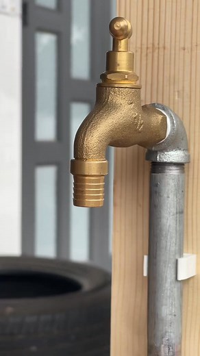 A secure pipe clamping trick you may not know. #DIY | tipshacks06