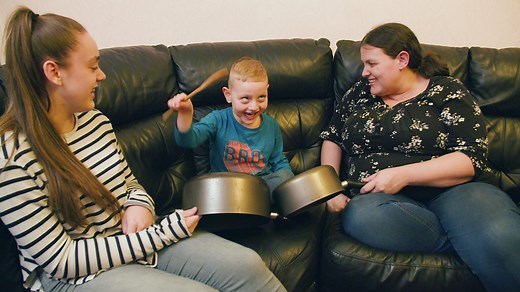 Learning rhythm: Pots and pans drumming games