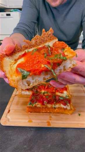 Detroit Pizza Recipe #pizzarecipe #detroitstylepizza #pizzalover