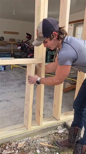 David Daniel Nichols on Instagram: "How to get it right without using a tape measure."