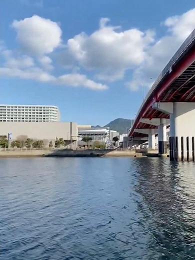 右から長崎県庁 出島メッセ ヒルトン長崎 NBC放送