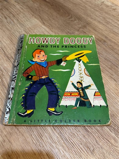 Little Golden Book Featuring Howdy Doody and the Princess, 1952 - Etsy