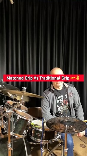אחד הדיונים הסוערים בתחום התיפוף הוא דיון על הבדלים בין אחיזה שווה ( Matched Grip ) לבין אחיזה מסורתית ( Traditional Grip ). כאן אני מסכם מספר הבדלים ויתרונות מול חסרונות של כל אחת מהן - - - #תופים #תופיםתופיםתופים #תופיםבמודיעין #שיעוריתופיםבמודיעין #dblack_studio #שיעוריתופים #מורהלתופיםבמודיעין #דמיטריחושב #אחיזה | Studio D - בה"ס לתיפוף ואומנויות נגינה