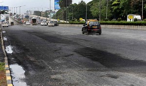 Maharashtra PWD may use ‘Jet Patcher’ machines for pothole-filling across state
