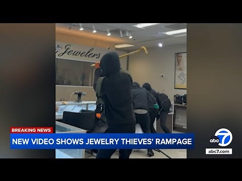 Violent smash-and-grab at OC jewelry store leads to crashes, arrests