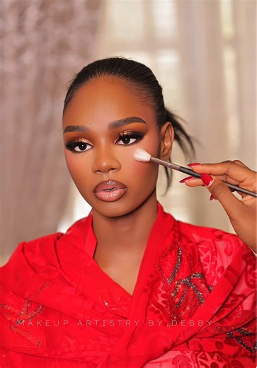 Stunning Bridal Makeup Tutorial for a Clean Look