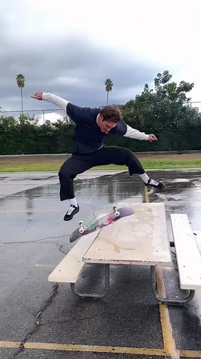 The perfect kickflip doesn’t exi— 🤯🔥 (IG: dylanjaeb) #skateboarding #sports #skatetok #foryoupage #viral #skateboardingisfun #satisfyingvideos #kickflip