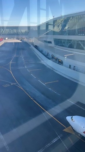 5.7K views · 119 reactions | American Airlines ✈️ look #americanairlines #america | Flight Aviation Lovers | Facebook