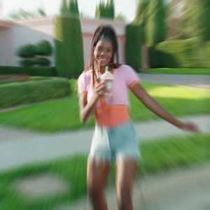 21K views · 122 reactions | How to Sip A.S.A.P. (As Summer As Possible) with the all new Strawberry Funnel Cake Frappuccino® Drink. ☀️ | Starbucks Canada | Facebook