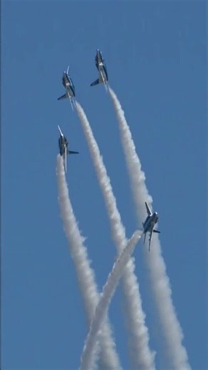 ブルーインパルス 究極の正面から見るローリングコンバット ピッチ ＃ブルーインパルス ＃小松航空祭 ＃松島基地 ＃short