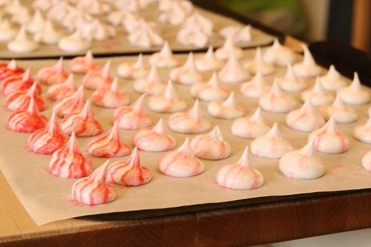 The Science behind Meringue - Claire Elizabeth Creates