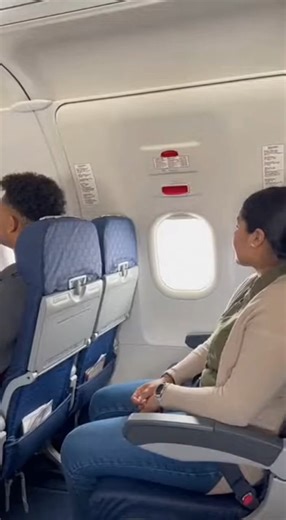 A pessngers record unbelievable emergence Landing airplane *ctash*#airplancecrashes #landing