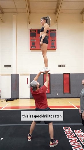 Dustin Velazquez on Instagram: "Full up Tutorial : it’s just like a 🎮 video game controller. #triggerfingerjoystick @ale_cabrera_j"