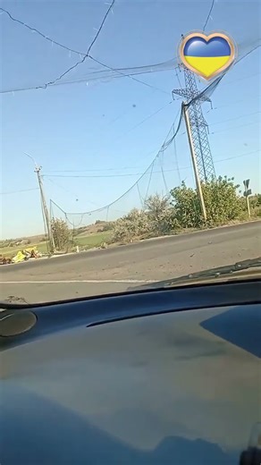 Самий потужний блокпост колись був, серйозні джеки стояли 😆 А зараз пустий.